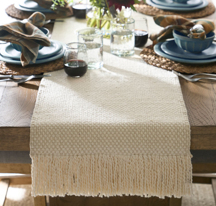 Click image for larger version

Name:	table_Cloth.png
Views:	39
Size:	857.0 KB
ID:	12785